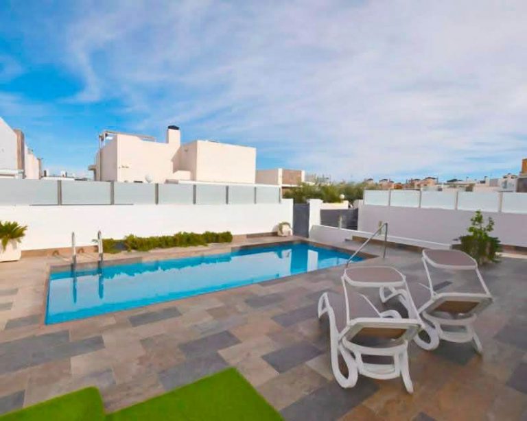 WhatsApp Image 2026-03-04 at 16.49.19