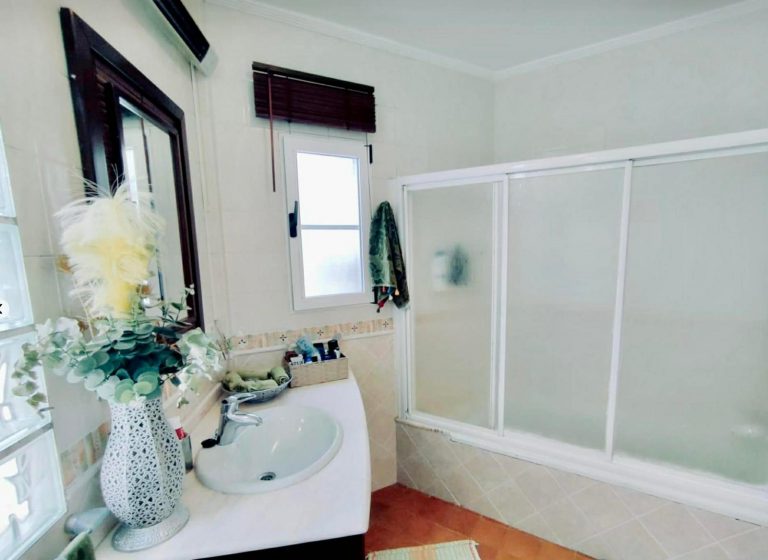 WhatsApp Image 2026-03-06 at 16.06.38