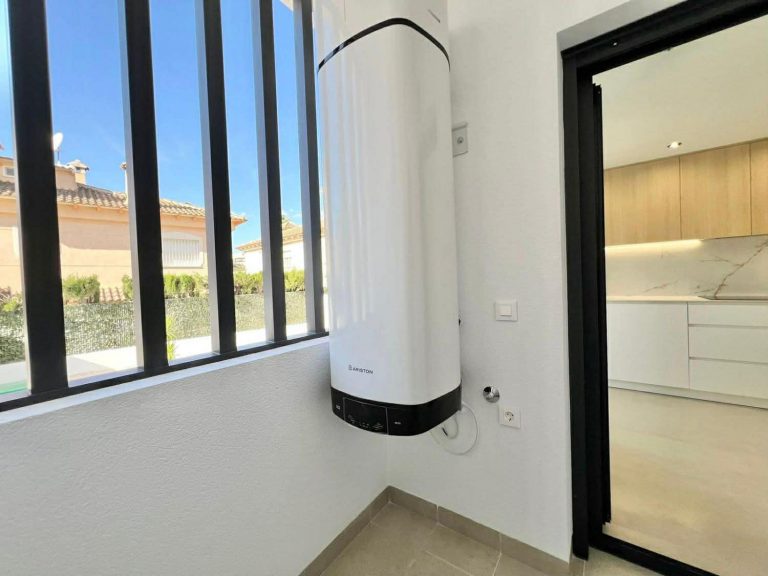 WhatsApp Image 2026-03-07 at 16.35.37 (4)