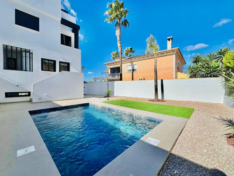 WhatsApp Image 2026-03-07 at 16.38.36 (4)