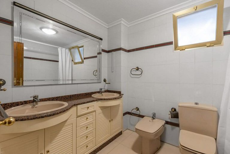 WhatsApp Image 2026-03-07 at 18.08.15 (4)