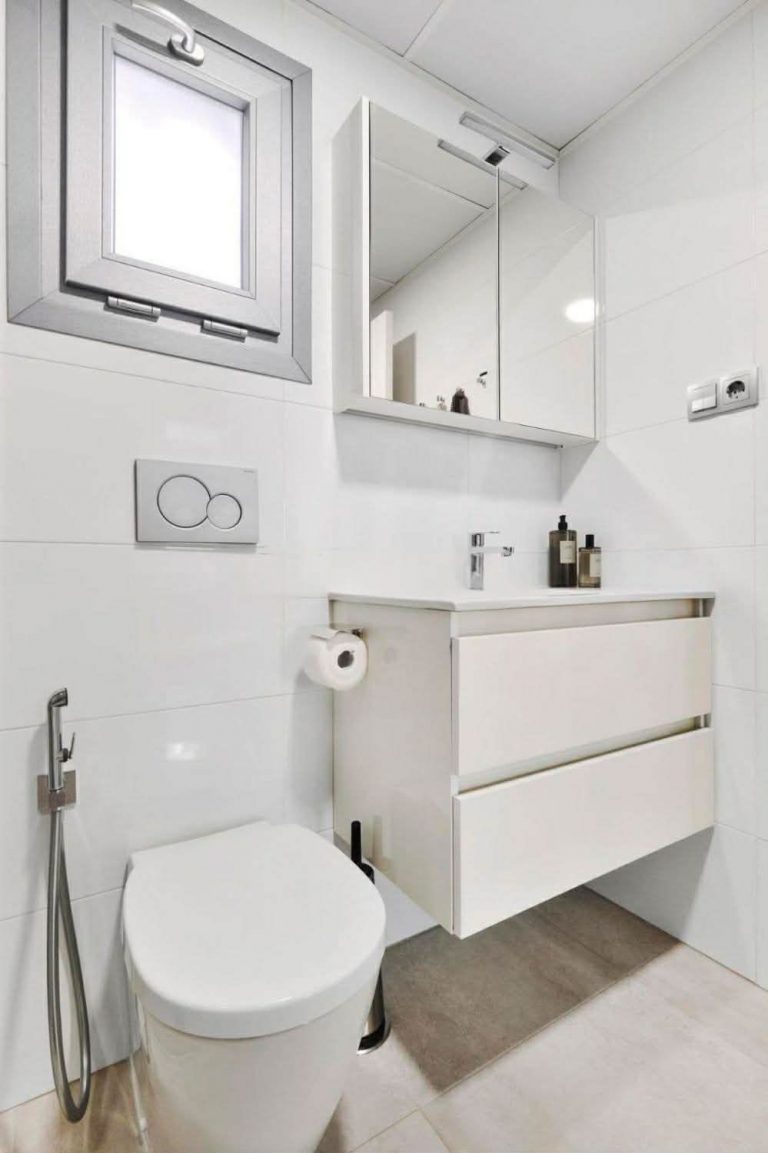 WhatsApp Image 2026-03-07 at 18.09.05