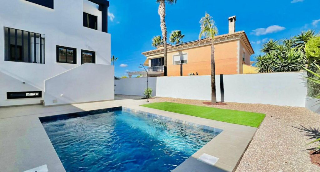 WhatsApp Image 2026-03-07 at 16.38.36 (4)